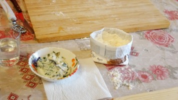 handmade pasta ravioli stuffing